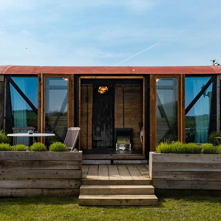 Swallowfield Glamping-Station Master 约维尔 外观 照片